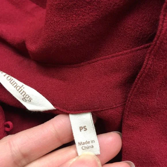 Soft Surroundings Blouse Top Size PS Womans Petite Red Button Front Long Sleeve - Picture 11 of 15